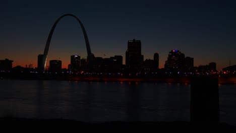st louis at night