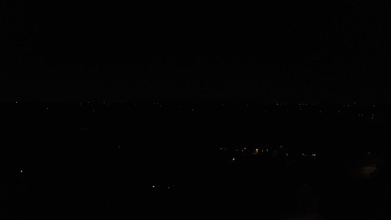 도시 도시에 단일 불꽃 폭발