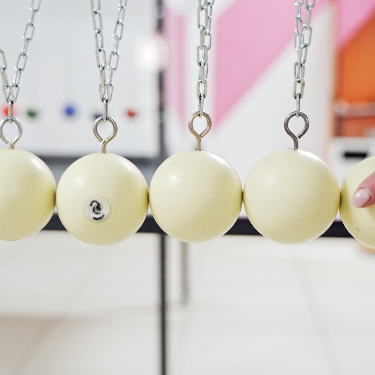 Newton's cradle. Museum of Sciences