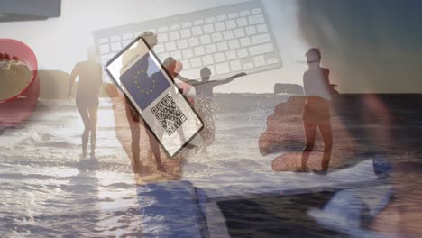 animación de diversos amigos en la playa sobre una mujer caucásica con un teléfono inteligente