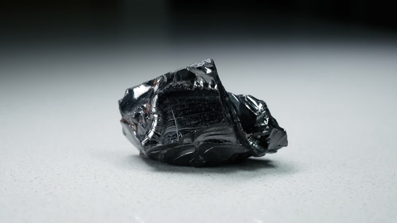 4k 30p Russian Elite Shungite Crystal Stone