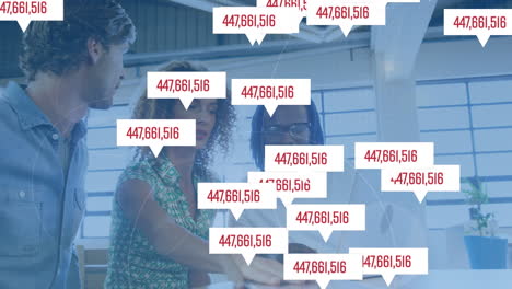 animación de números cambiando más gente de negocios trabajando juntos