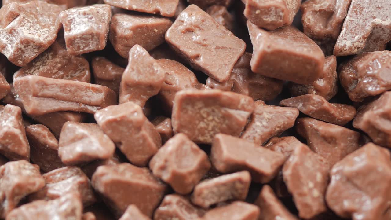 Chocolate candy pieces