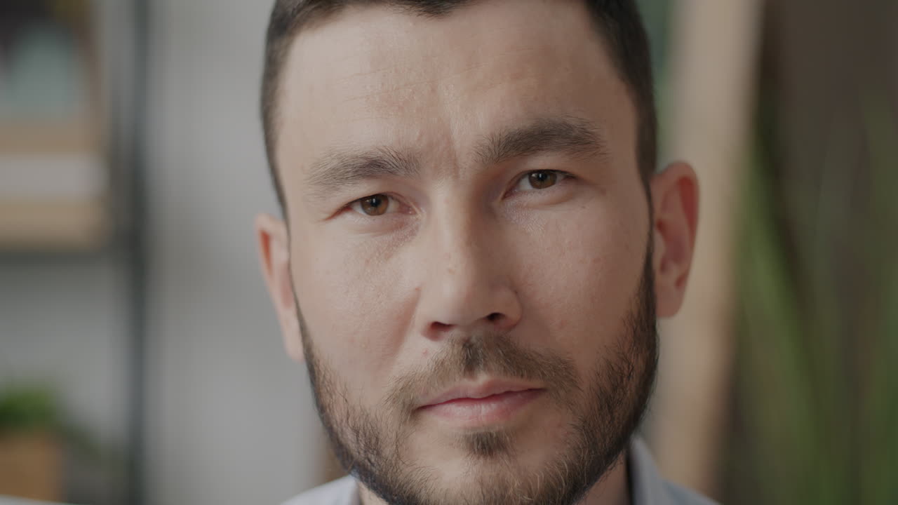 남자 의 클로즈업 초상화