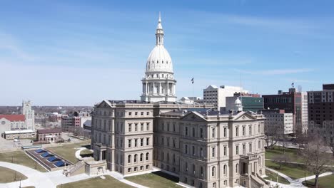 la capital del estado de michigan, en lansing, michigan, estados unidos, vista aérea