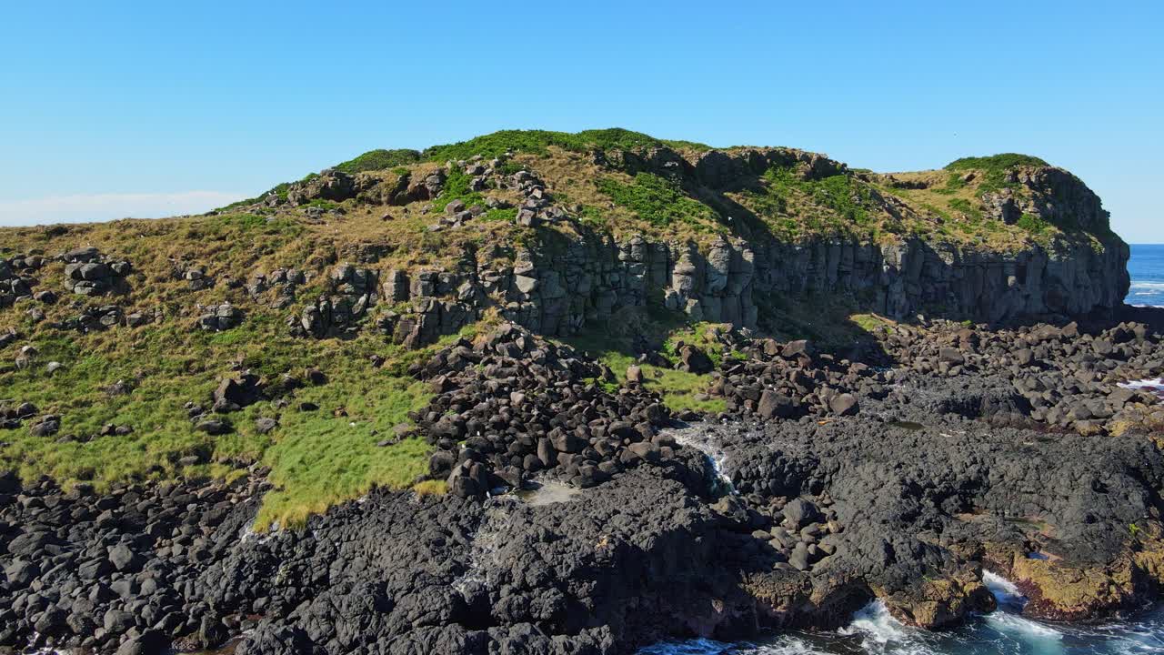 호주 뉴사우스웨일즈에 있는 쿡 아일랜드 자연 보호 구역의 공중 전망