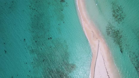 isthmus cayo de agua in the caribbean sea