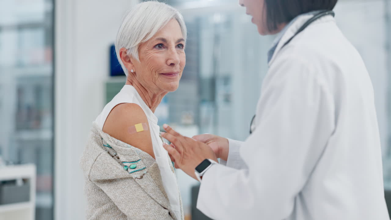 médico, presión arterial o chequeo con un médico