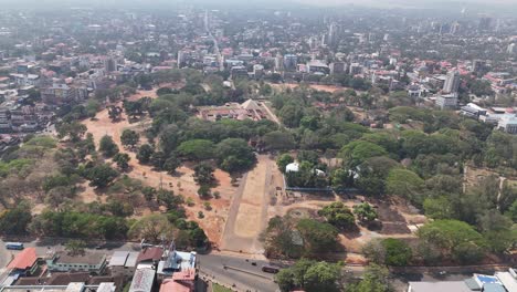 thrissur is known as the cultural capital of kerala,n the center is sree vadakkumnathan temple