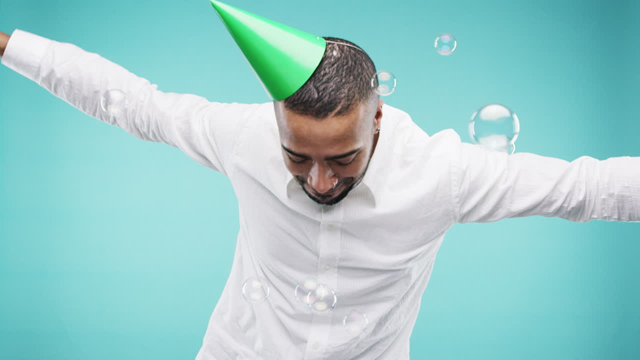 그냥 진동을 느끼고 있어요.