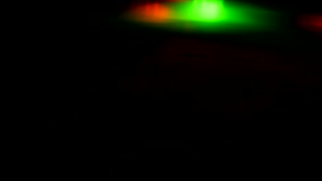 la luz de colores difumina el fondo láser abstracto