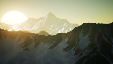 Winterlandschaft-In-Den-Bergen-Bei-Sonnenuntergang