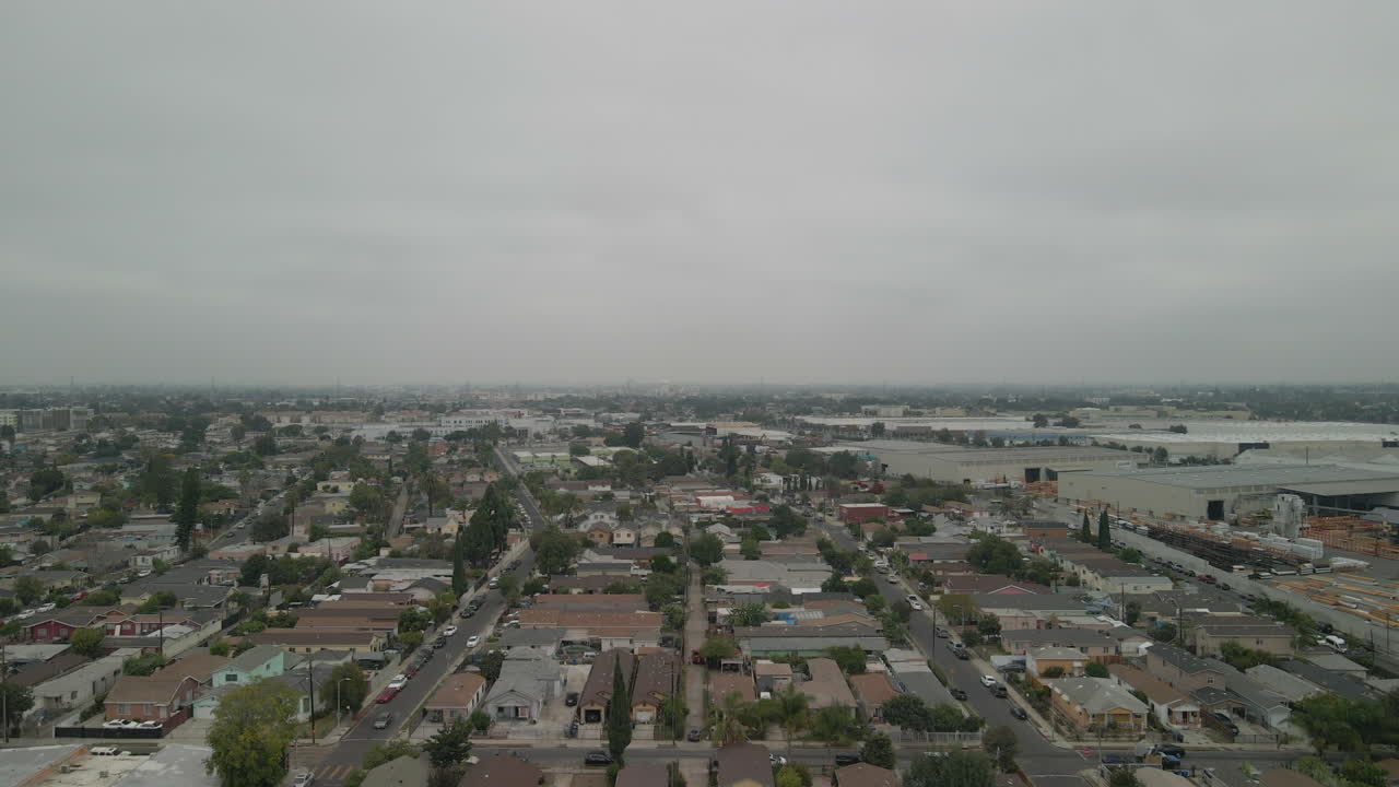 un nublado en vatios, los angeles