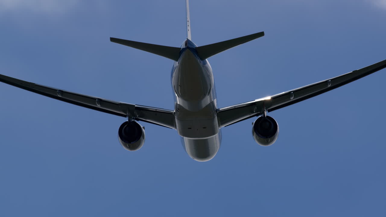 el despegue del avión