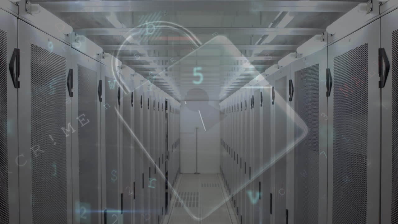 animación del procesamiento de datos con advertencia de ataque cibernético sobre cerraduras y servidores informáticos