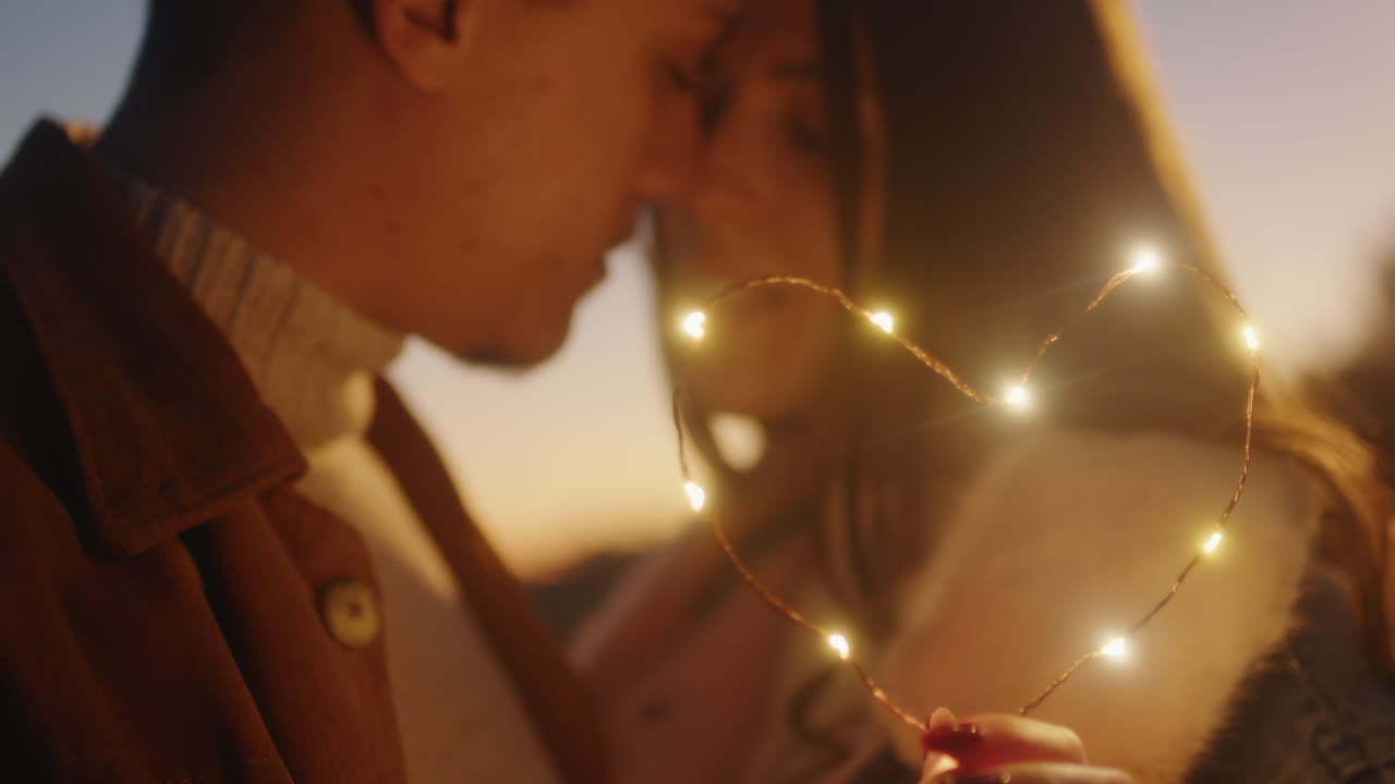 발렌타인 데이에 심장 모양의  키스