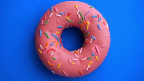 el donut está vidriado de cerca, con un bucle sin costuras.