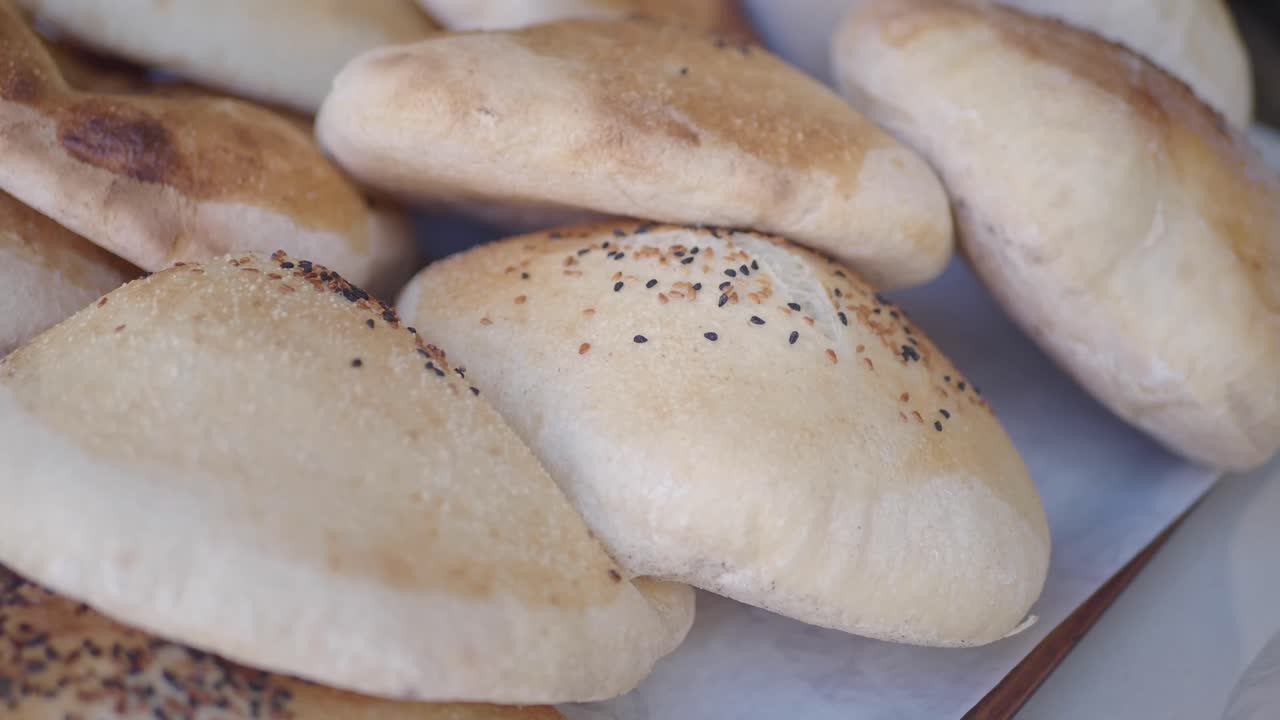 Pita Bread with Sesame Seeds