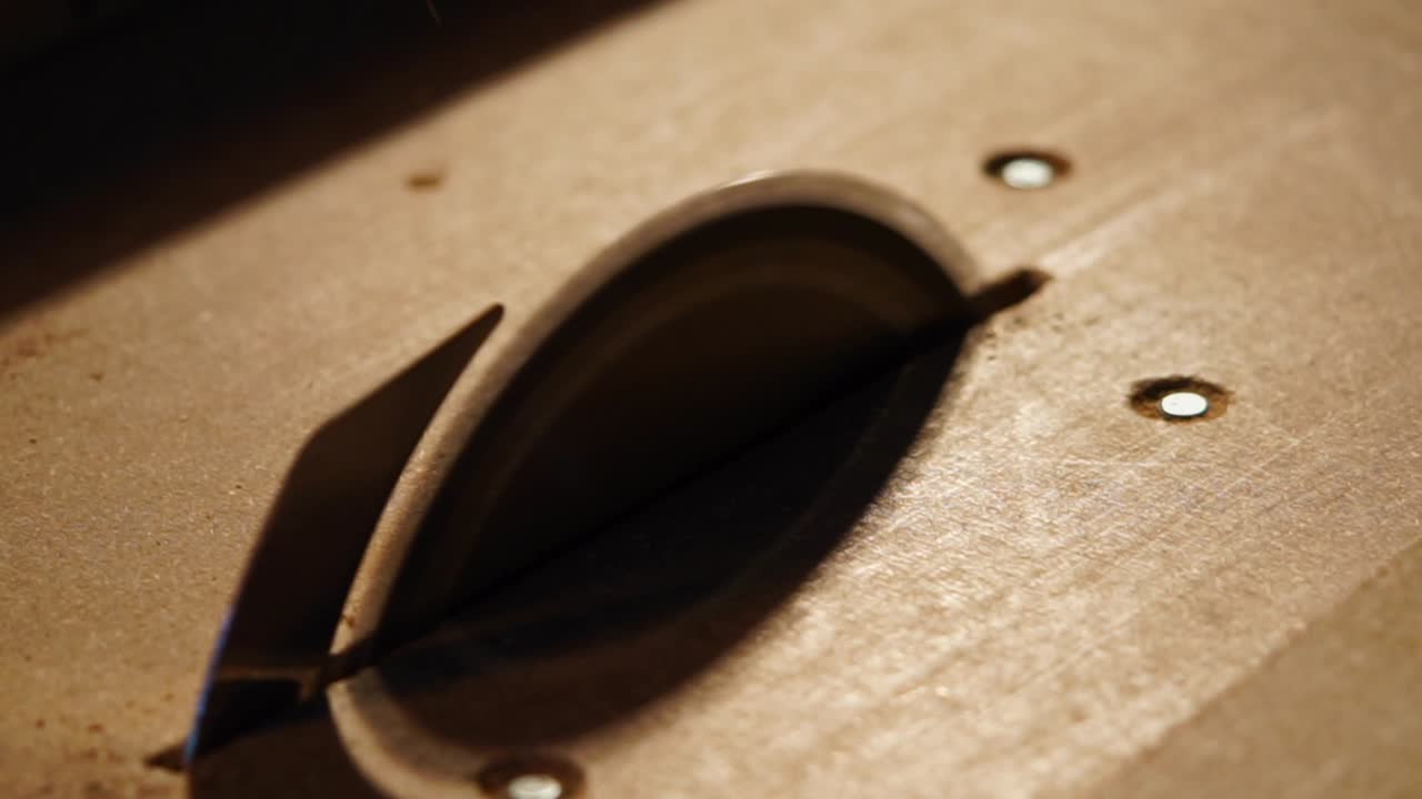 테이블  블레이드의 클로즈업