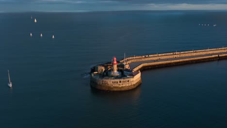 puerto de dún laoghaire, dublín, irlanda