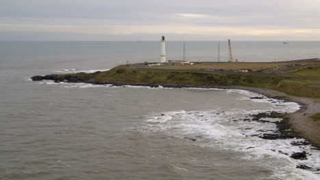 Aerial-view-of-Girdle-Ness-lighthouse,-Aberdeen,-Scotland