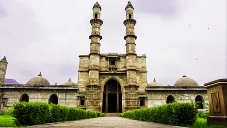 Herencia-Jami-Masjid-También-Conocida-Como-Mezquita-Jama-En-Champaner,-Estado-De-Gujarat,-India-Occidental,-Es-Parte-Del-Parque-Arqueológico-De-Champaner-pavagadh