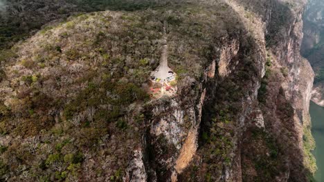 AERIAL---Sumidero-Canyon-and-Grijalva-River,-Chiapas,-Mexico,-circle-pan