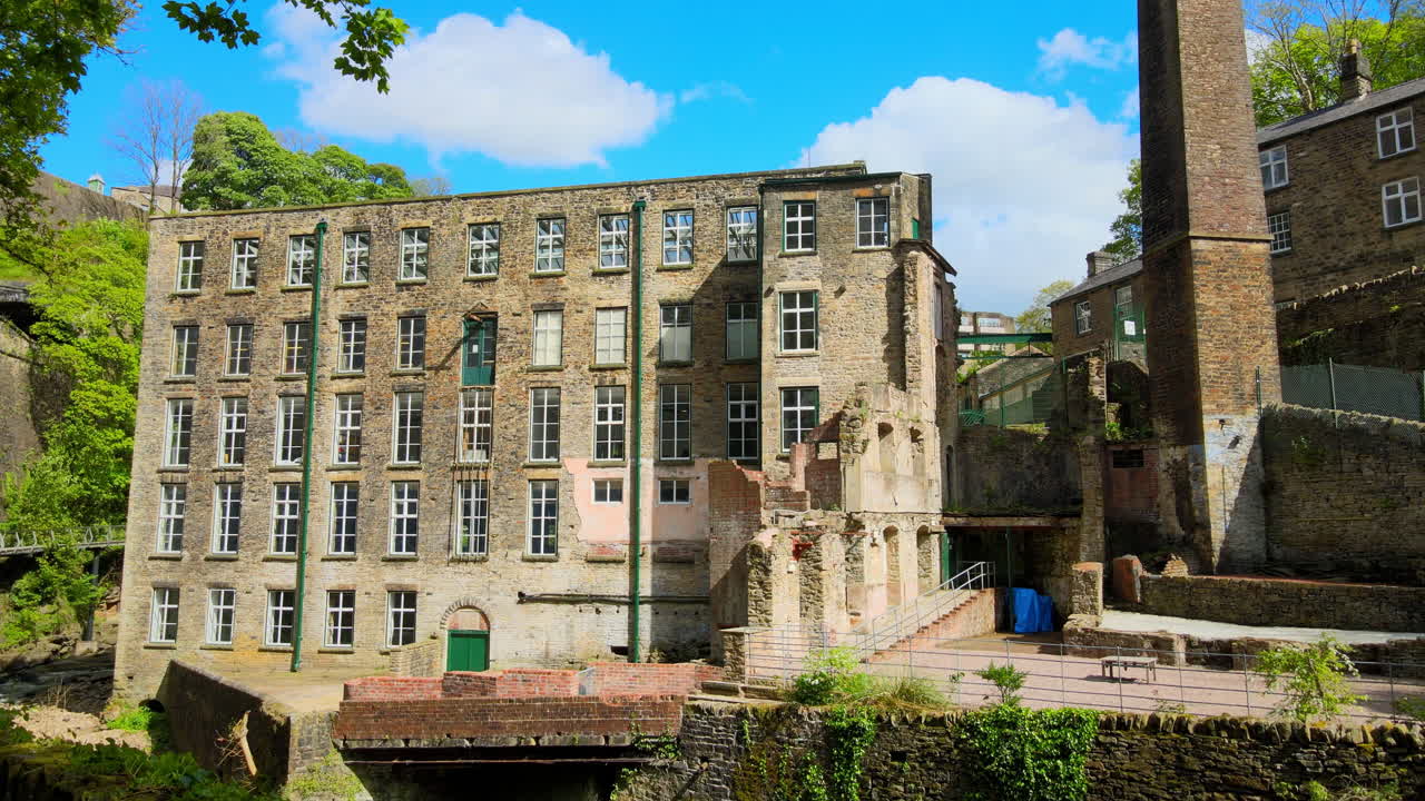 torr vale mill 극적인 공개 슬로우 모션 공중 기울기 hdr