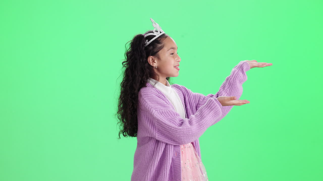 Girl in princess costume