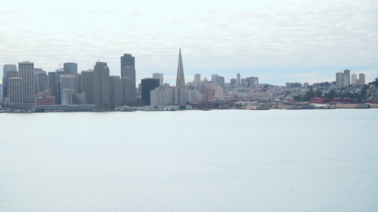 панорамный вид на центр города сан-франциско
