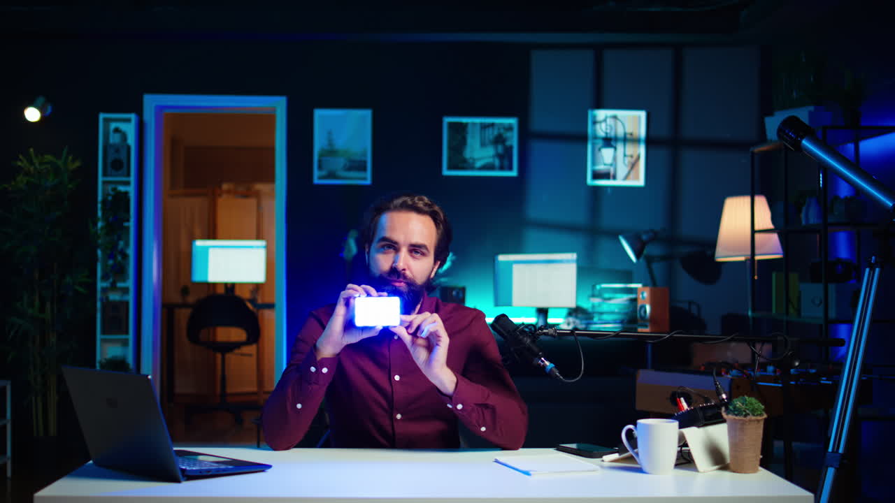 Reviewer discussing with viewers about mini led lights during live broadcast