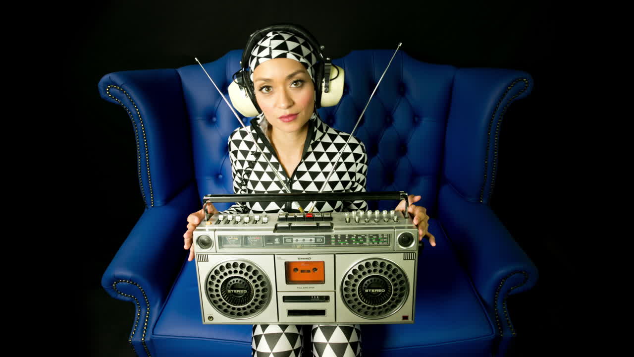 여성 스테레오 01