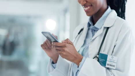 Hands,-medical-doctor-and-a-phone-for-online