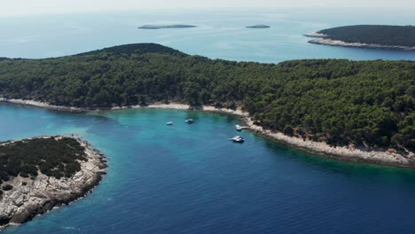 la isla más remota del mar adriático - saplun, isla de lastovo, sur de dalmacia, croacia