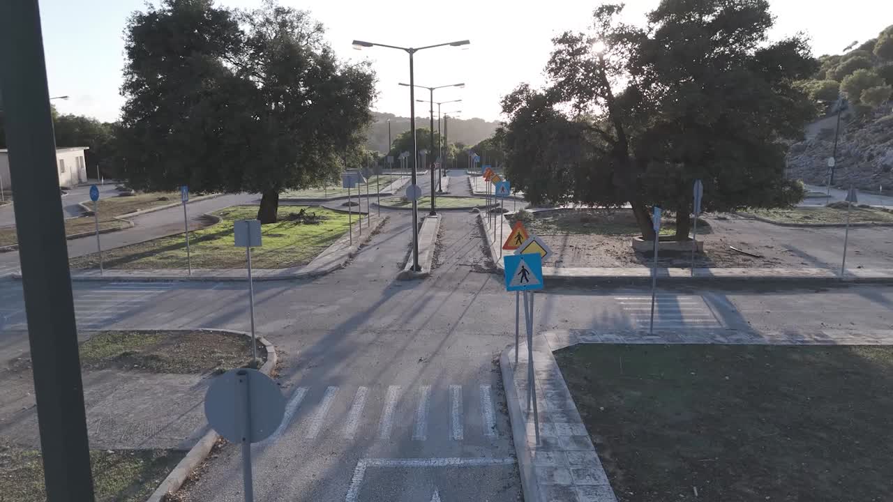 terreno vacío de la escuela de conducción