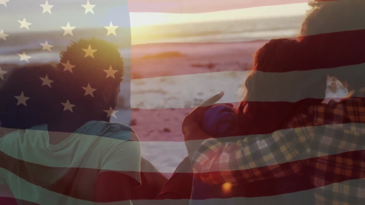 animación de ondear la bandera de ee.uu. sobre un grupo de amigos divirtiéndose en la playa