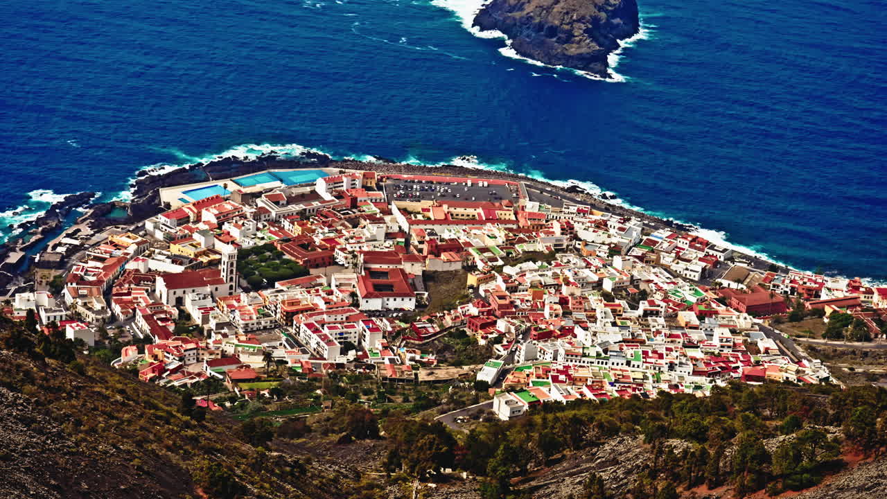 카나리아 제도 의 해안 도시 의 공중 사진