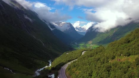 Luftaufnahmen-Schöne-Natur-Norwegen.