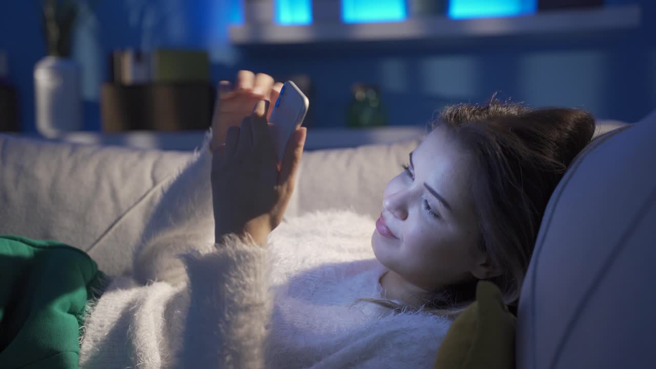 ⁇ 드폰 중독자 젊은 여성