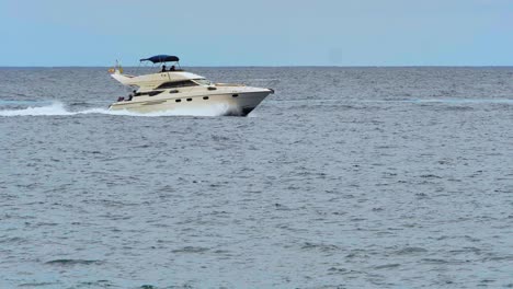 Slow-motion-shot-of-a-yacht-sailing-in-the-ocean