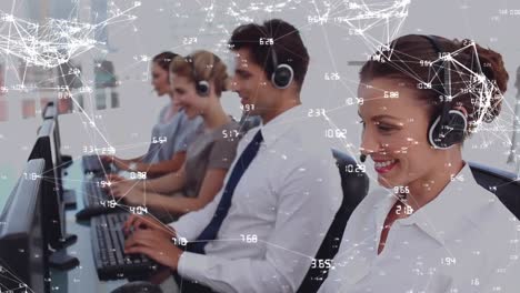 equipo de agentes del centro de llamadas