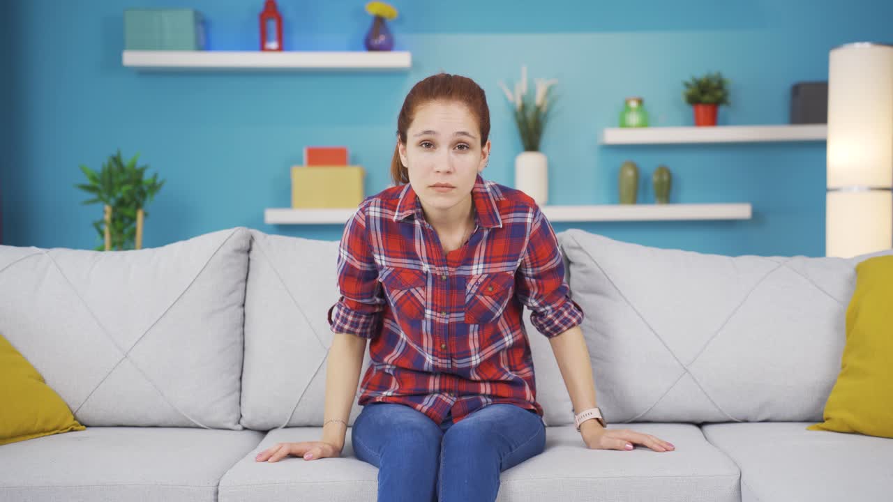 시야가 흐려지죠.