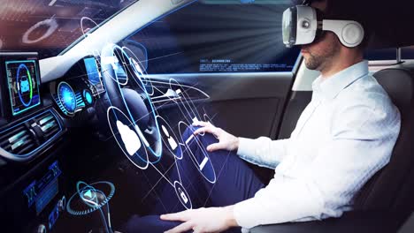 animación de iconos digitales sobre un hombre de negocios que usa auriculares vr en un coche autónomo