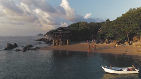 Sonnenuntergang-Am-Strand