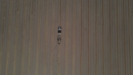 Tractor-Farm-Overhead-View