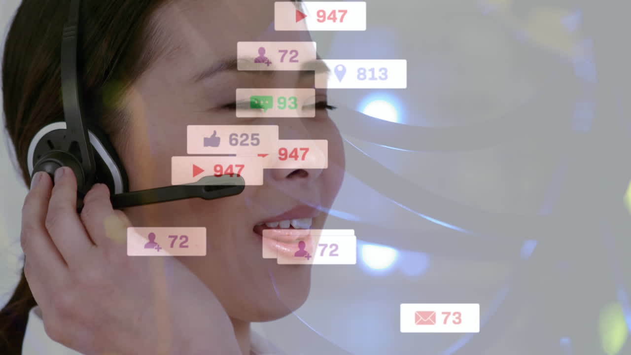 헤드 ⁇ 을 착용 한 사업가 여성 위 에 있는 아이콘 의 애니메이션