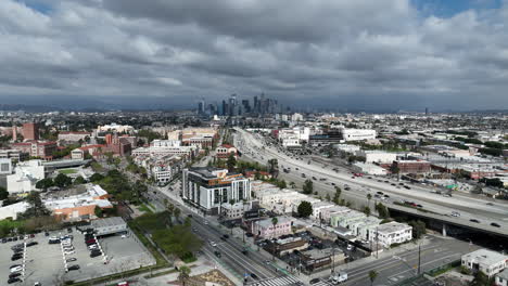 Autopista-110-En-Los-Angeles,-Vuelo-Con-Drones