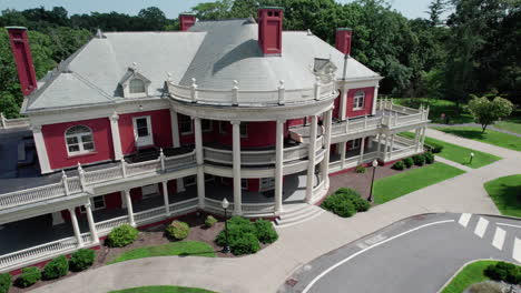 Aerial-orbit-video-of-the-casino-in-Roger-Williams-Park-in-Providence-RI