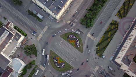 воздушный вид городского перекрестка