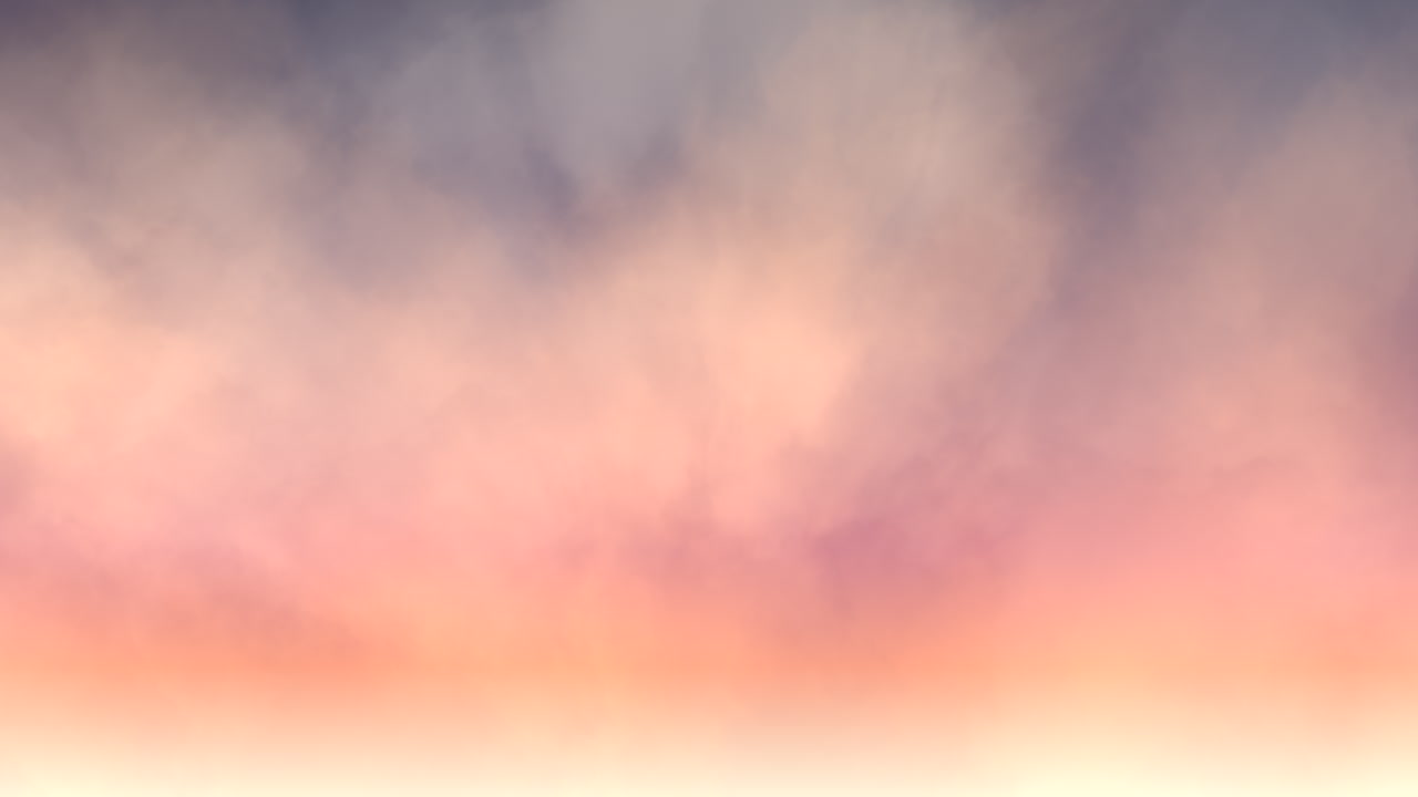 nubes románticas con sol en el cielo del amanecer.